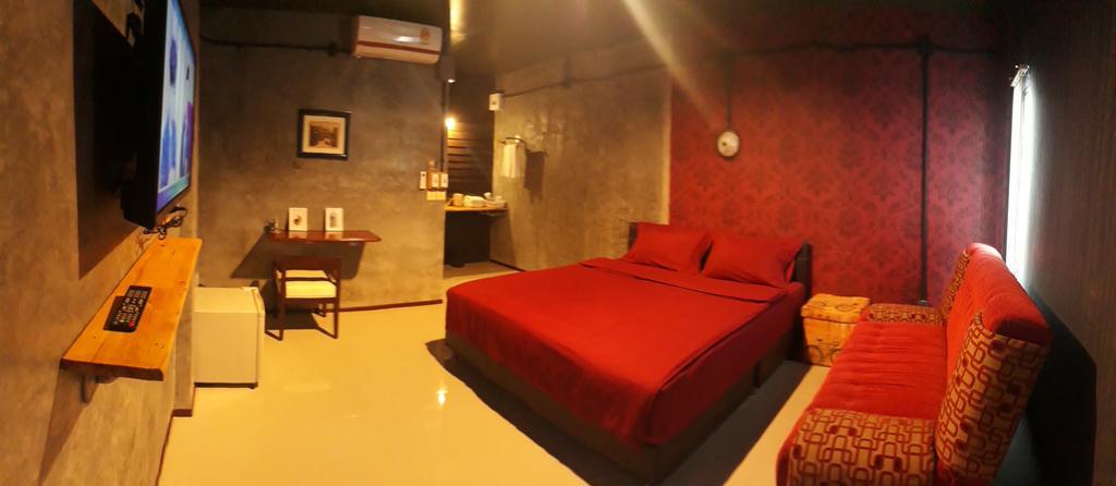 Baantung Homestay Мукдахан Екстериор снимка