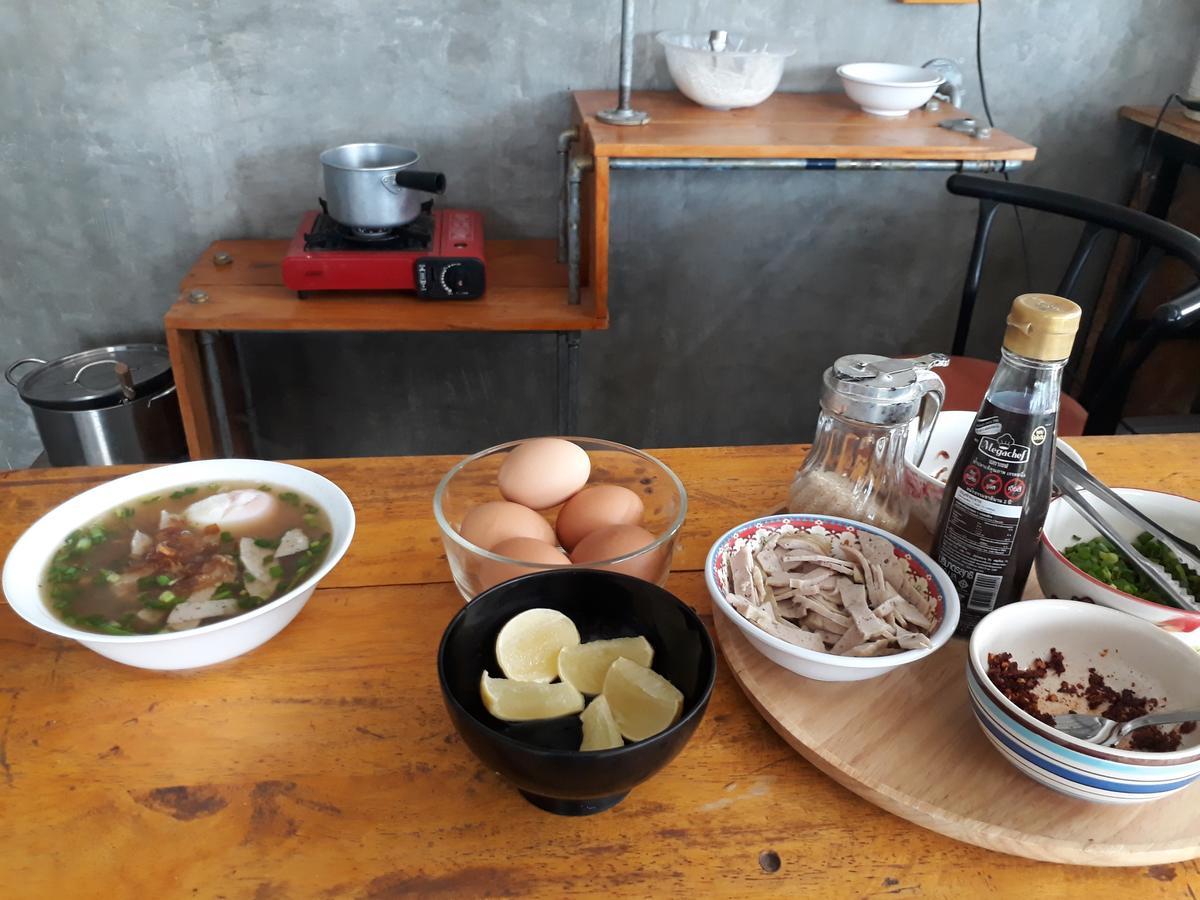 Baantung Homestay Мукдахан Екстериор снимка