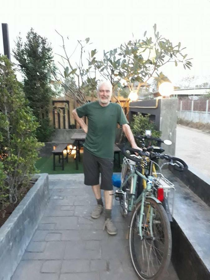 Baantung Homestay Мукдахан Екстериор снимка